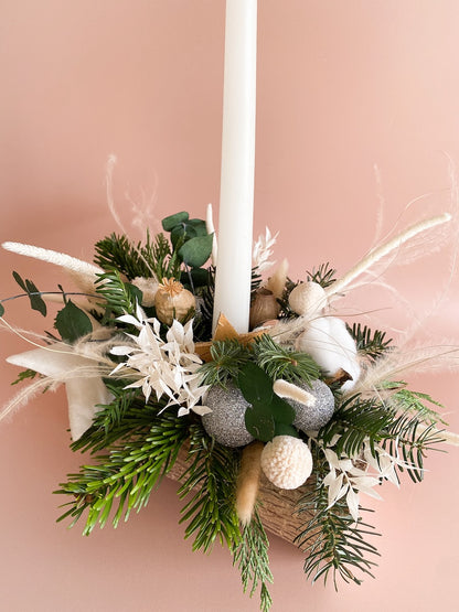 Atelier Noël centre de table bûche fleurie