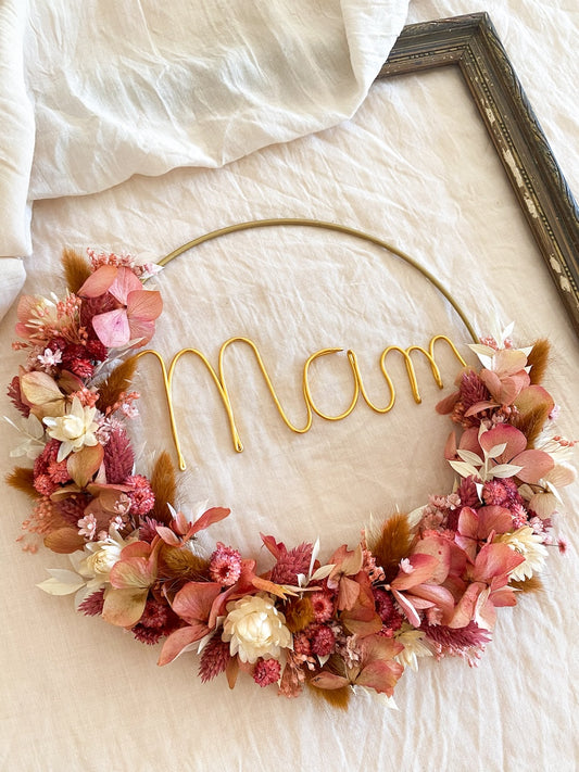 Couronne de fleurs séchées personnalisée