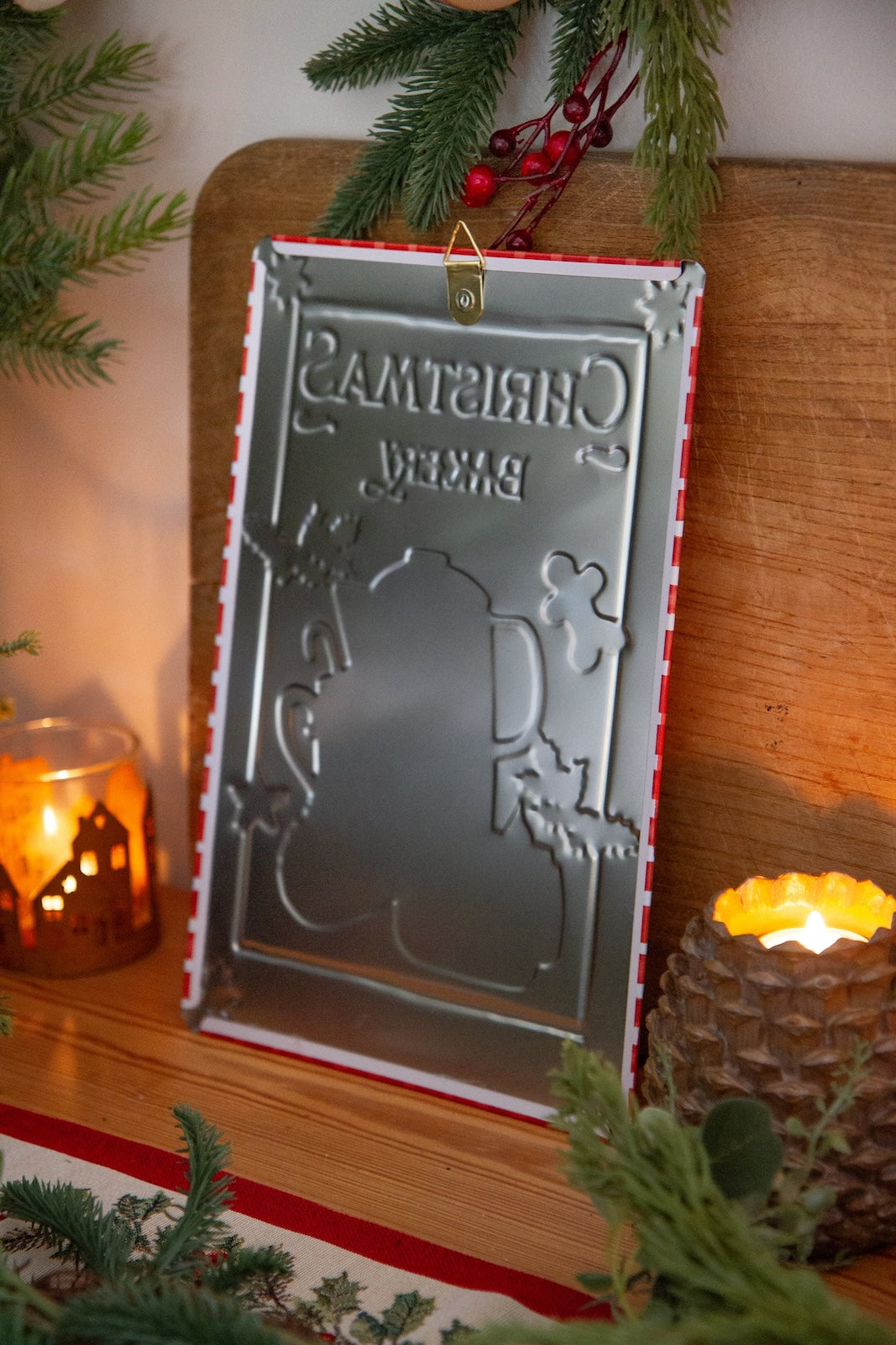 Plaque déco métal Christmas Bakery Caro From Woodland